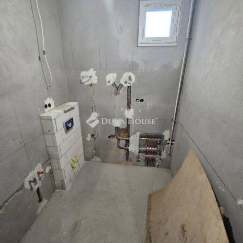 Eladó ipari ingatlan, Kecskeméten 195 M Ft / költözzbe.hu