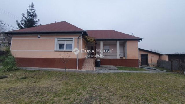 Eladó családi ház, Sülysápon 52 M Ft, 3 szobás