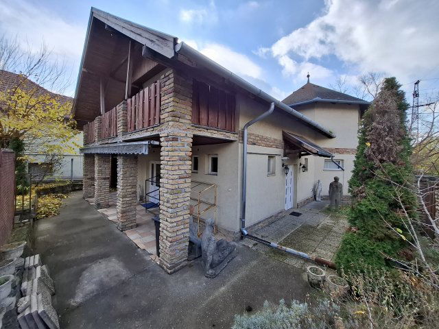 Eladó családi ház, Gödöllőn, Blaháné utcában 128 M Ft