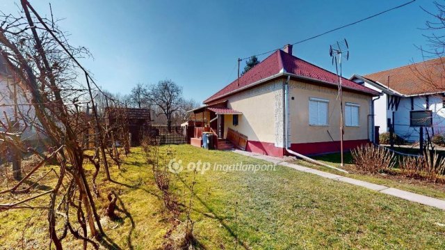 Eladó családi ház, Vásárosnaményben 26.9 M Ft, 2 szobás