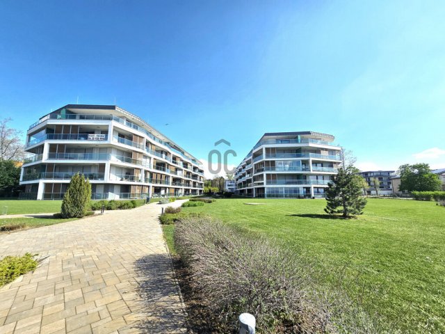 Eladó téglalakás, Siófokon 189 M Ft, 3 szobás