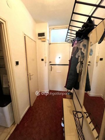 Eladó téglalakás, Salgótarjánban 18.5 M Ft, 2 szobás