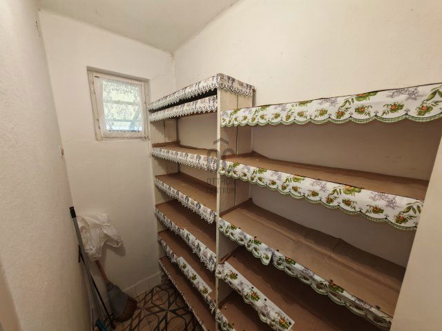 Eladó családi ház, Annavölgyben 44 M Ft, 3 szobás