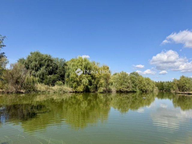 Eladó telek, Tápiószelén, Szolnoki úton 165 M Ft
