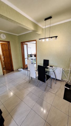 Eladó panellakás, Gödöllőn 87.9 M Ft, 2 szobás