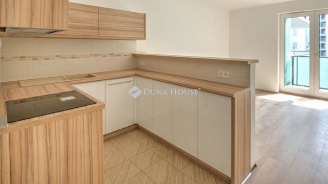 Eladó téglalakás, Budapesten, XIII. kerületben 105 M Ft
