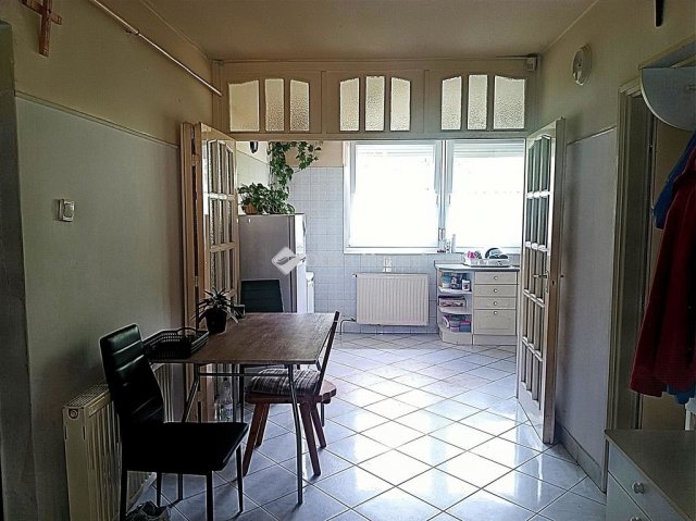 Eladó téglalakás, Debrecenben 84.9 M Ft, 5 szobás