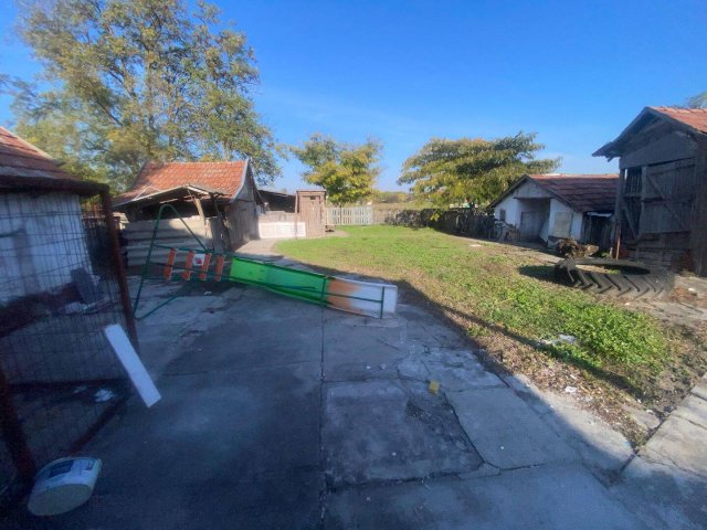 Eladó családi ház, Kaszaperen 9.5 M Ft, 3 szobás