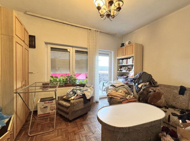 Eladó családi ház, Érden 16 M Ft, 5 szobás