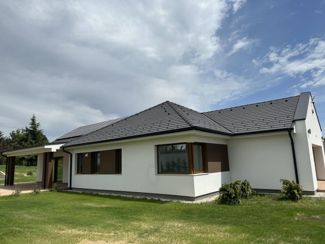 Eladó családi ház, Cserszegtomajon, Gagarin utcában 275 M Ft