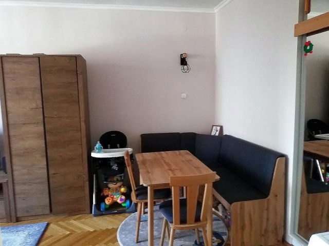Eladó panellakás, Budapesten, XXI. kerületben, Kolozsvári utcában
