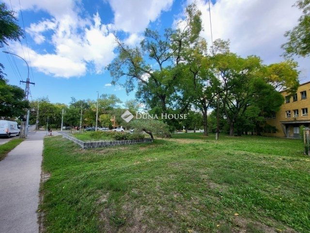 Eladó téglalakás, Budapesten, IV. kerületben 77.5 M Ft, 4 szobás