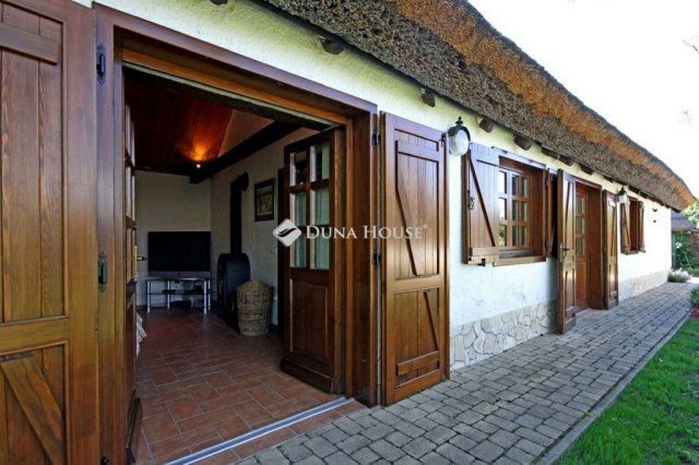 Eladó családi ház, Gyenesdiáson 93.75 M Ft, 4 szobás