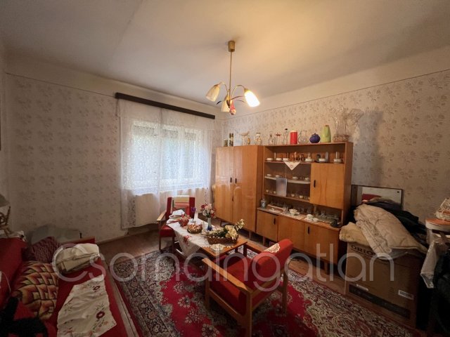 Eladó családi ház, Csornán 31.5 M Ft, 2 szobás