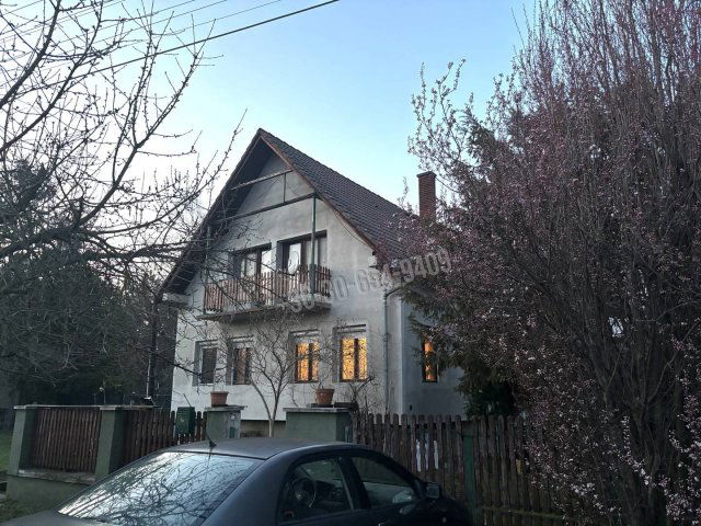 Eladó családi ház, Verőcén 110 M Ft, 5 szobás