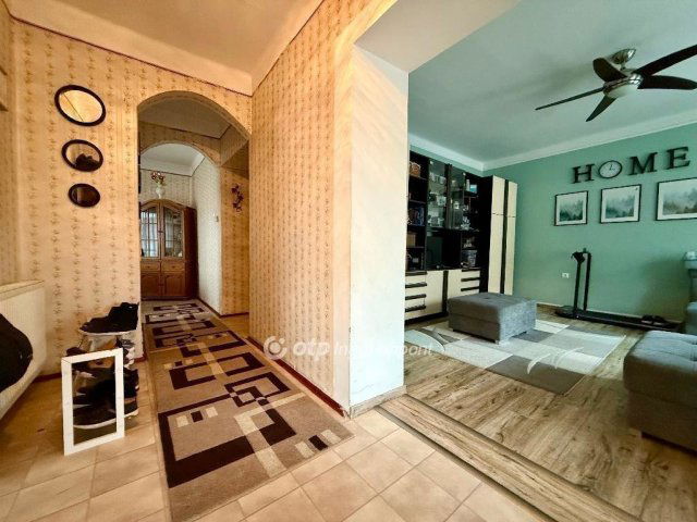 Eladó családi ház, Sajóládon 49.99 M Ft, 3+1 szobás