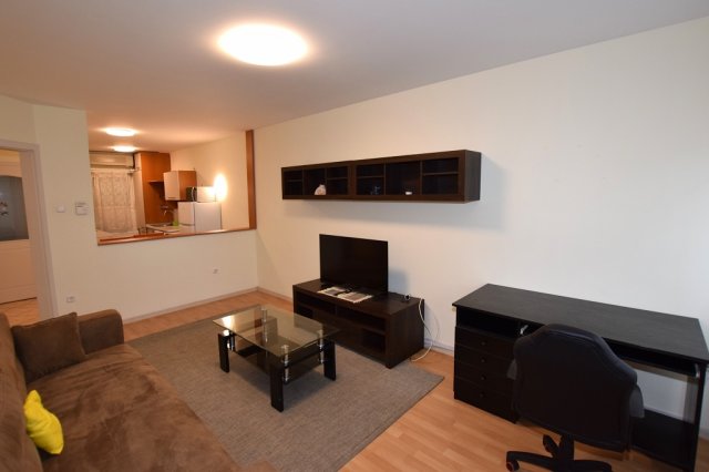 Kiadó téglalakás, albérlet, Debrecenben 260 E Ft / hó, 2 szobás