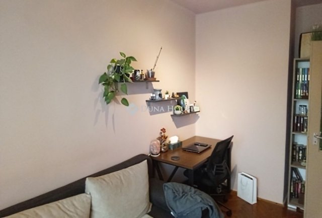 Eladó téglalakás, Vasváron 32 M Ft, 3 szobás