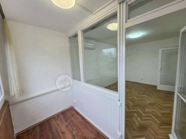 Kiadó téglalakás, albérlet, XI. kerületben, Etele úton