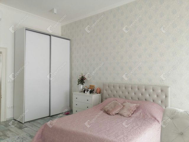 Kiadó téglalakás, albérlet, Győrött 265 E Ft / hó, 3 szobás