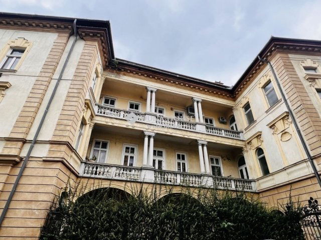 Eladó téglalakás, Budapesten, I. kerületben 110 M Ft, 3 szobás