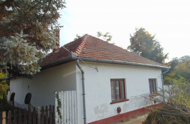 Eladó családi ház, Jászkarajenőn 7.18 M Ft, 1+1 szobás