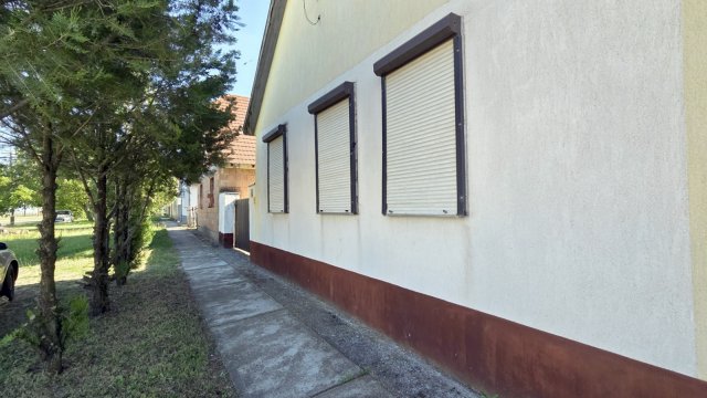 Eladó családi ház, Csátalján 6.2 M Ft, 2+1 szobás