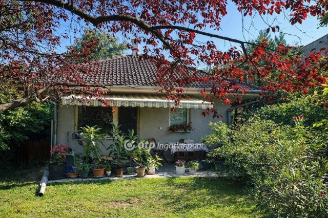 Eladó családi ház, Szigetszentmiklóson 139.9 M Ft, 3 szobás