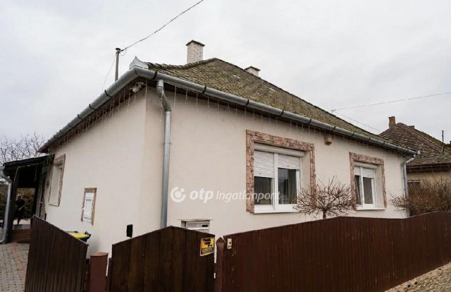 Eladó családi ház, Jánkmajtison 38 M Ft, 3 szobás