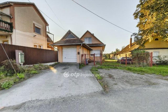 Eladó családi ház, Hatvanban 65 M Ft, 3+1 szobás