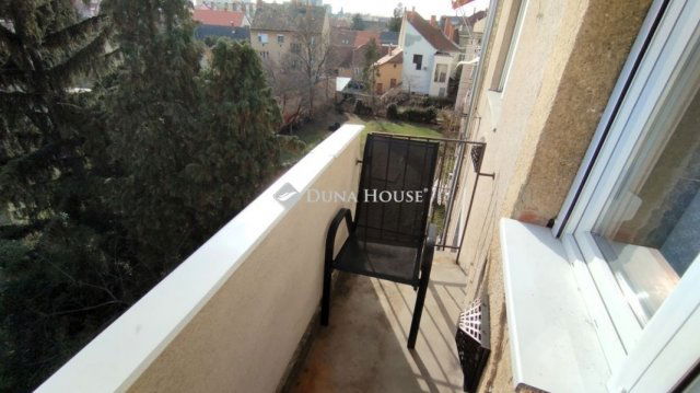 Eladó téglalakás, Szombathelyen 35.4 M Ft, 2 szobás