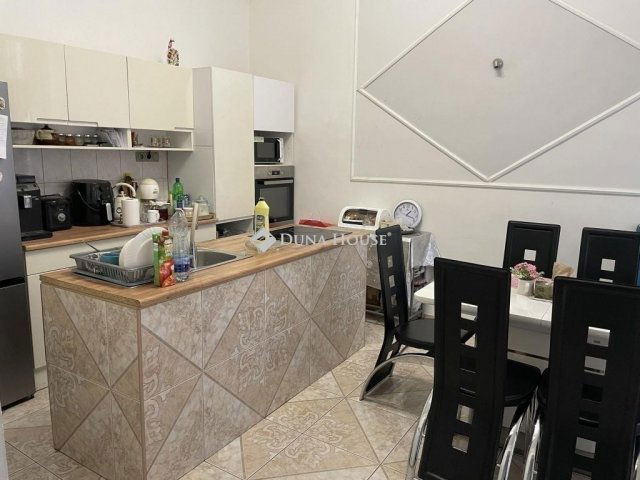 Eladó téglalakás, Budapesten, VIII. kerületben 79.9 M Ft