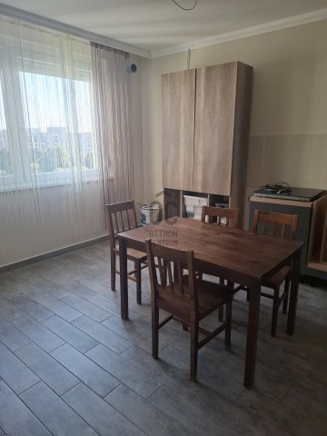 Eladó panellakás, Debrecenben 68 M Ft, 3 szobás