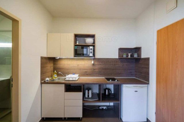 Eladó hotel, Zamárdiban 899 M Ft, 13 szobás