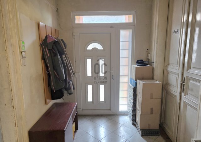 Eladó családi ház, Budapesten, XV. kerületben 119.9 M Ft