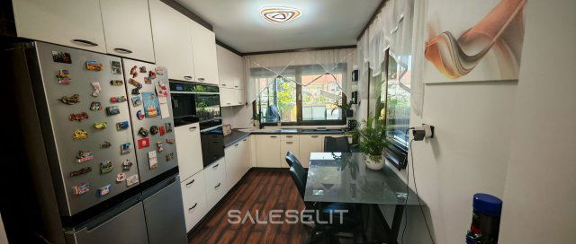 Eladó sorház, Debrecenben 125 M Ft, 3 szobás