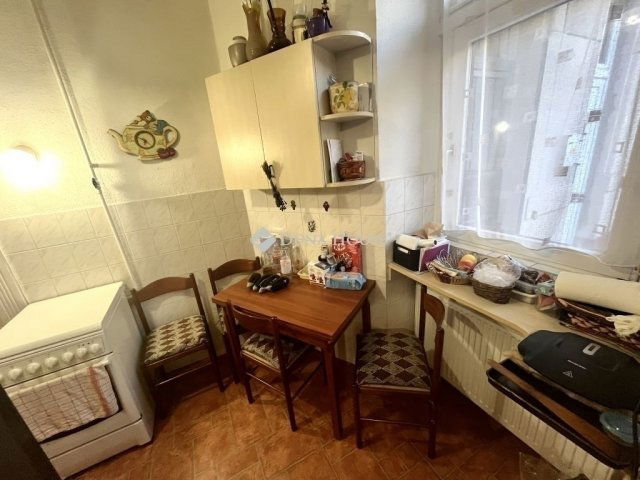 Eladó téglalakás, Budapesten, IX. kerületben 84 M Ft, 3 szobás