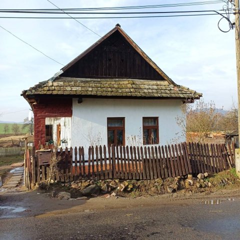 Eladó családi ház, Dorogházán 10 M Ft, 2 szobás