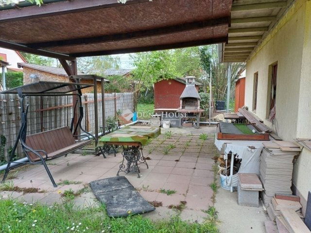 Eladó nyaraló, Ráckevén 49.99 M Ft, 2 szobás