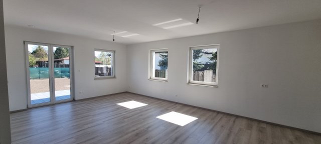 Eladó családi ház, Érden 149.9 M Ft, 4 szobás