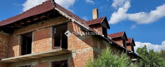 Eladó családi ház, Nagytarcsán 56 M Ft, 7 szobás
