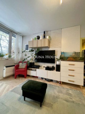 Eladó téglalakás, Budapesten, XIII. kerületben, Béke utcában