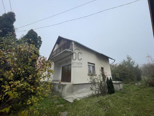 Eladó családi ház, Balatonkenesén 88 M Ft, 4 szobás