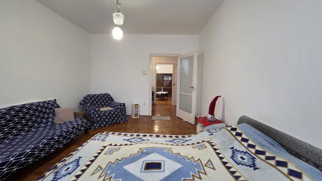 Eladó panellakás, Tatabányán 38.4 M Ft, 2+1 szobás