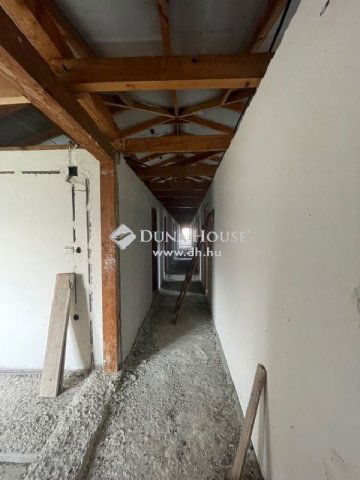 Eladó családi ház, Galgahévízen 135 M Ft, 1 szobás