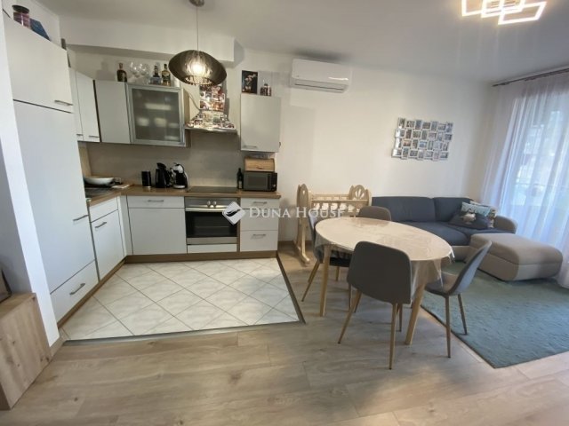 Eladó téglalakás, Budapesten, XIII. kerületben 103.8 M Ft