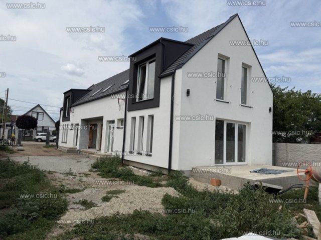 Eladó ikerház, Vecsésen 133 M Ft, 4+1 szobás