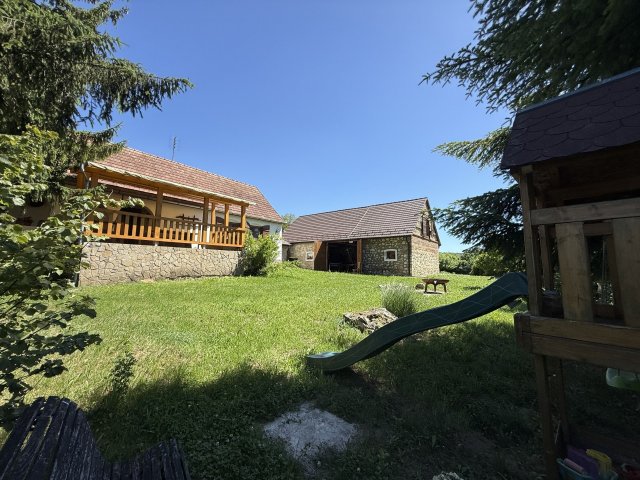 Eladó családi ház, Kovácsszénáján 92 M Ft, 2 szobás