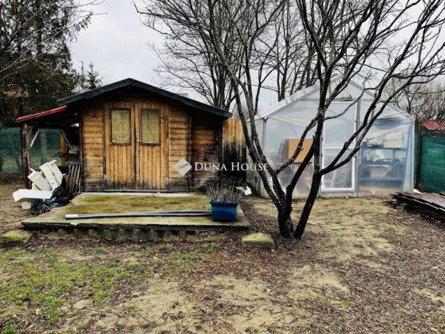 Eladó nyaraló, Tápiószentmártonon 21 M Ft, 2 szobás