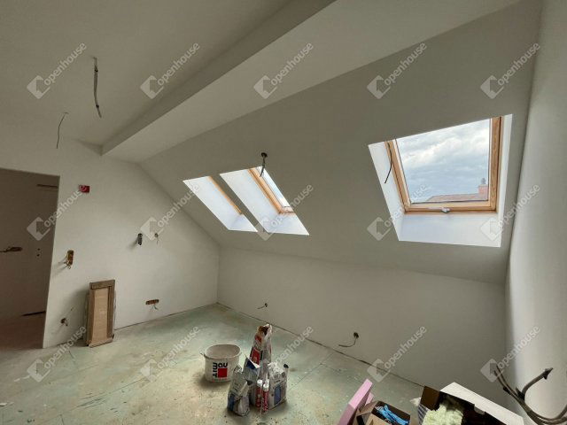 Eladó téglalakás, Fertőszentmiklóson 62.9 M Ft, 2 szobás